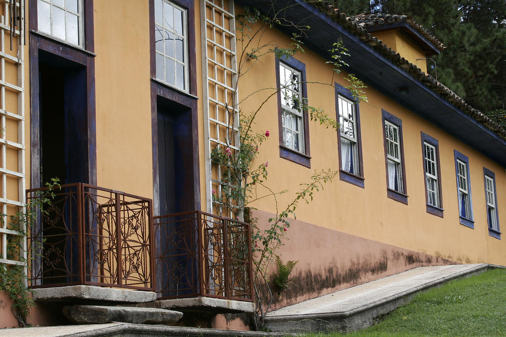 Hotel Fazenda Santa Marina Santana dos Montes Esterno foto